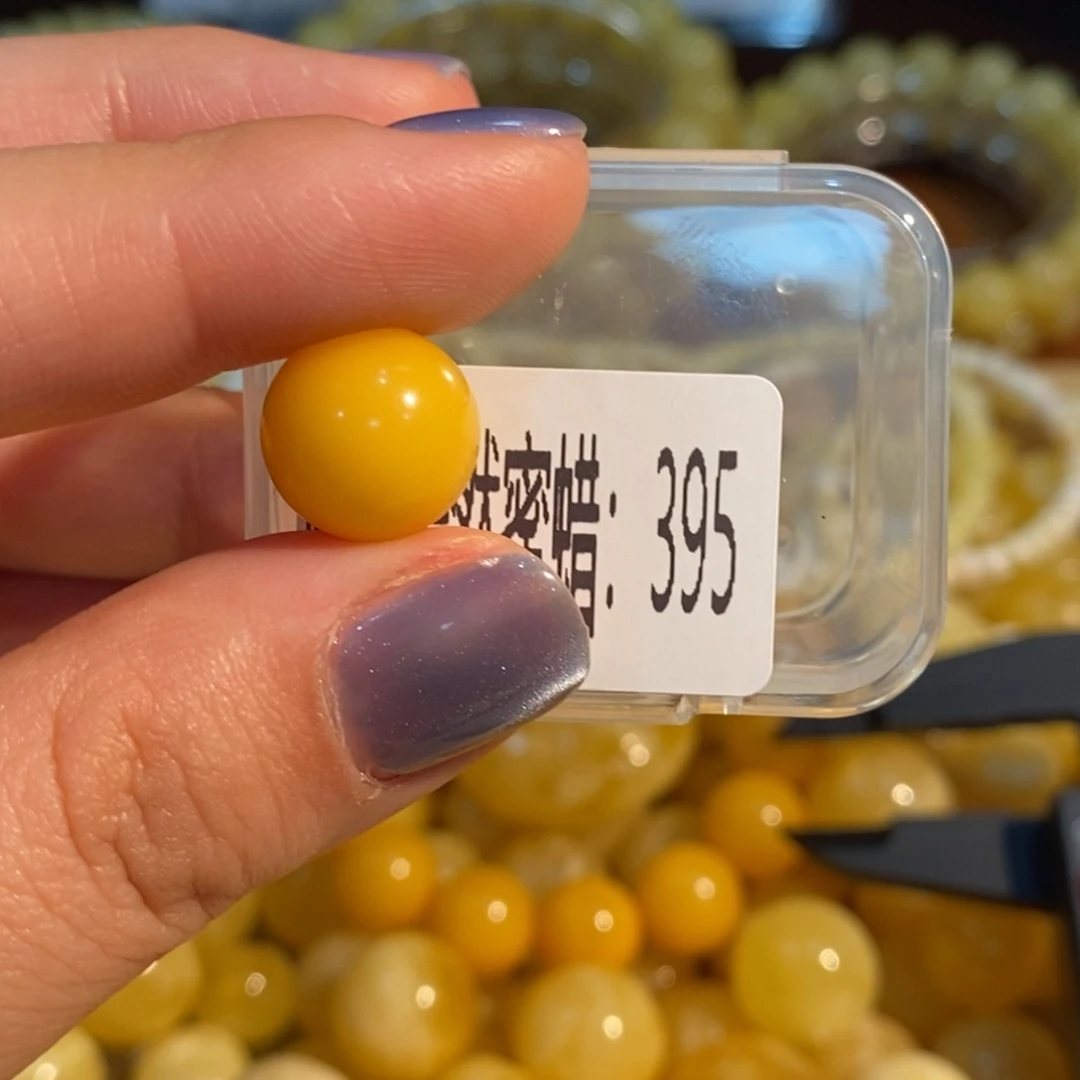 琥珀未镶嵌珠宝奇石395