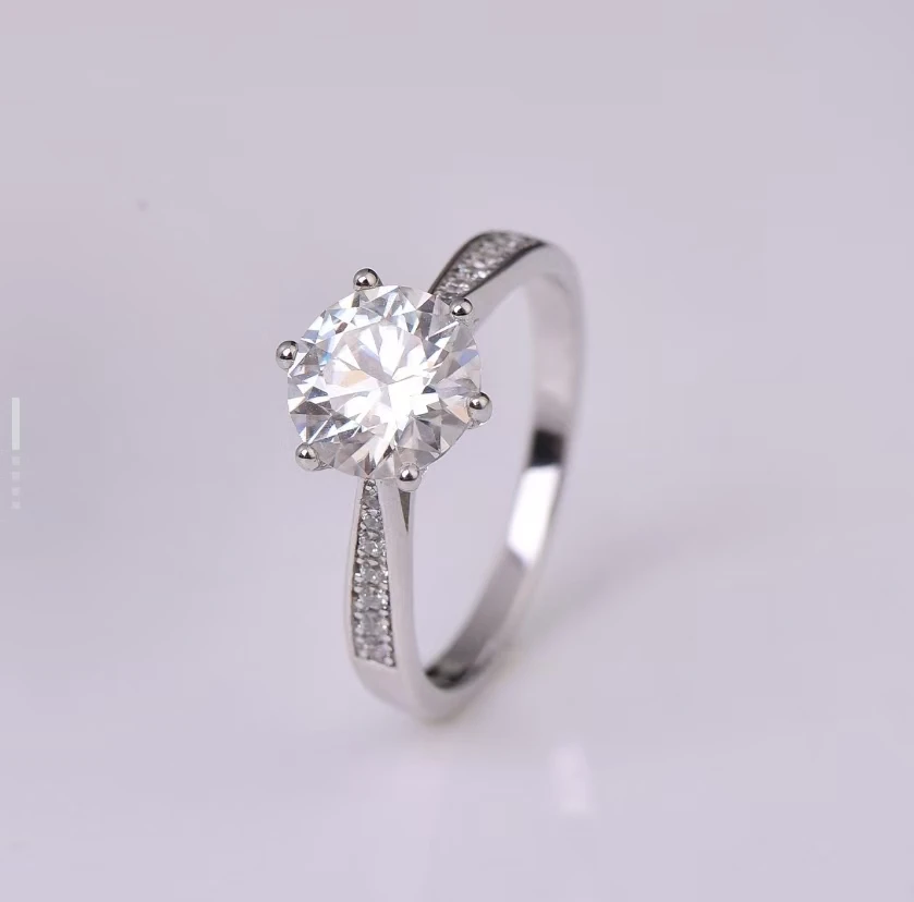 私人定制 周家小蛮腰女戒0.5ct