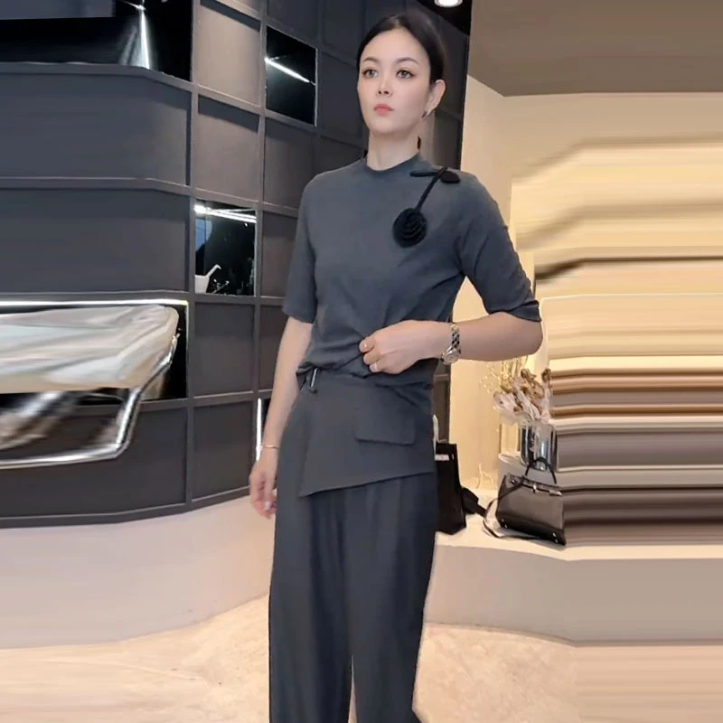 时尚长袖T恤女2025秋季新款时髦洋气修身显瘦百搭气质内搭打底衫