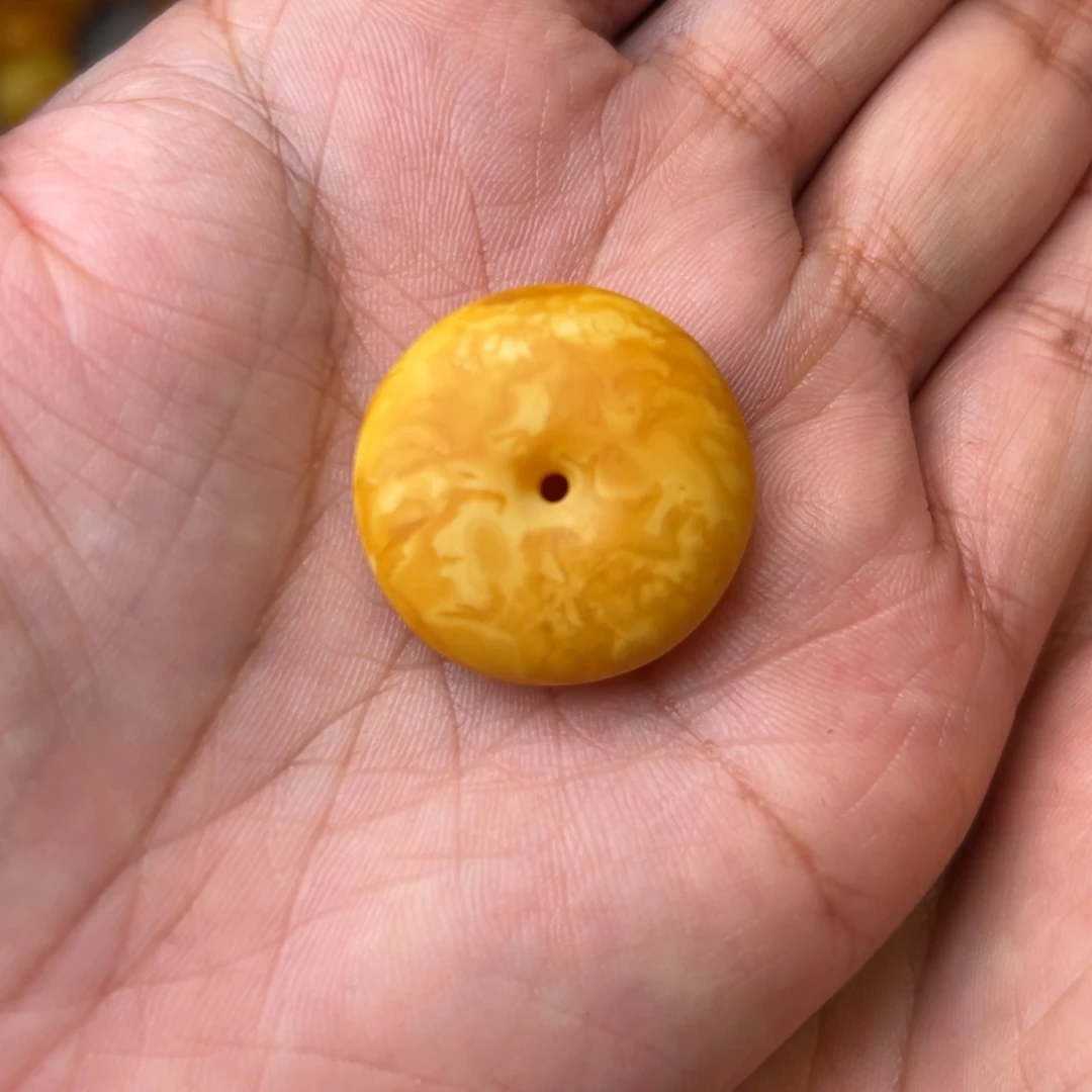 蜜蜡未镶嵌吊坠(不含链)