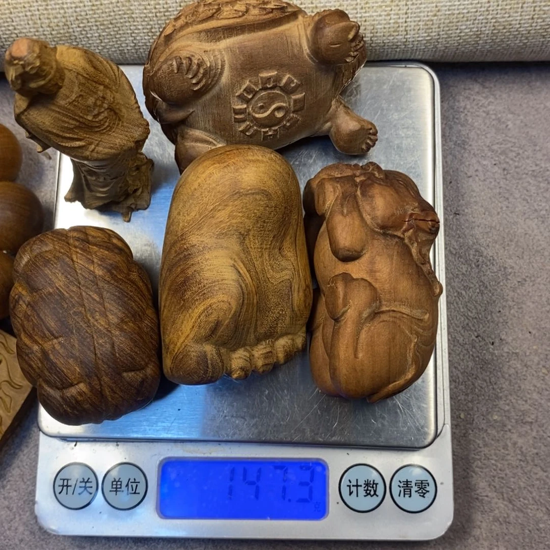 檀香木手串/手链查**人焦糖瑕疵把件