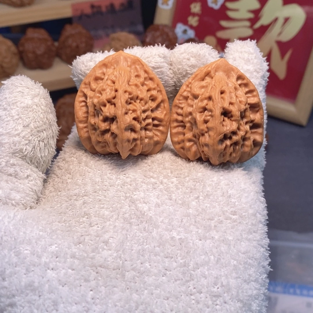 文玩核桃把件走色漂亮系列39尺挂月峰佛肚