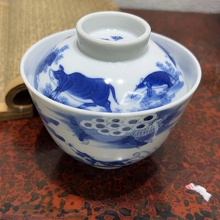 慕***）瓷片精美的陶瓷摆件，……