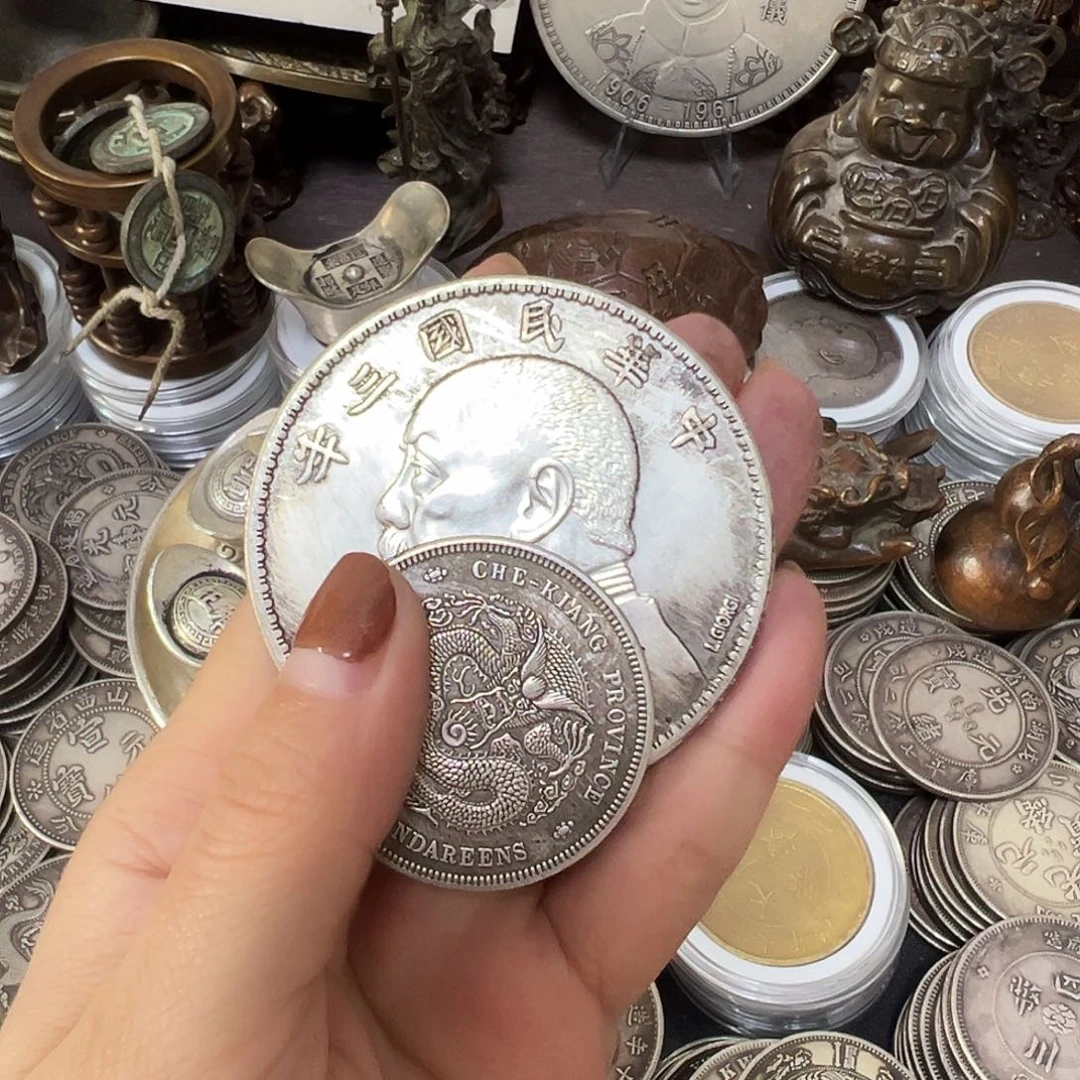 金属复古风格摆件
