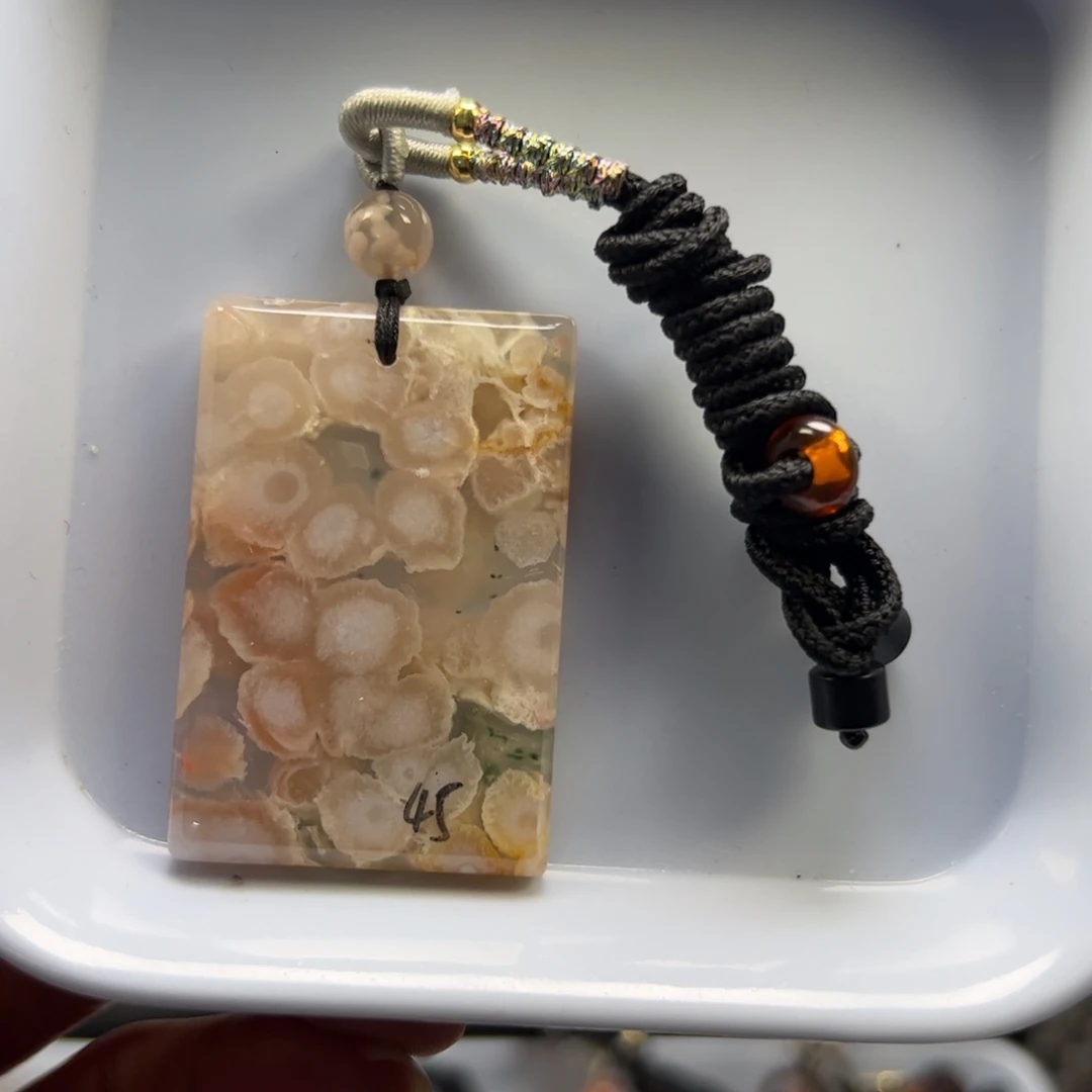 未镶嵌玛瑙/玉髓珠宝半成品