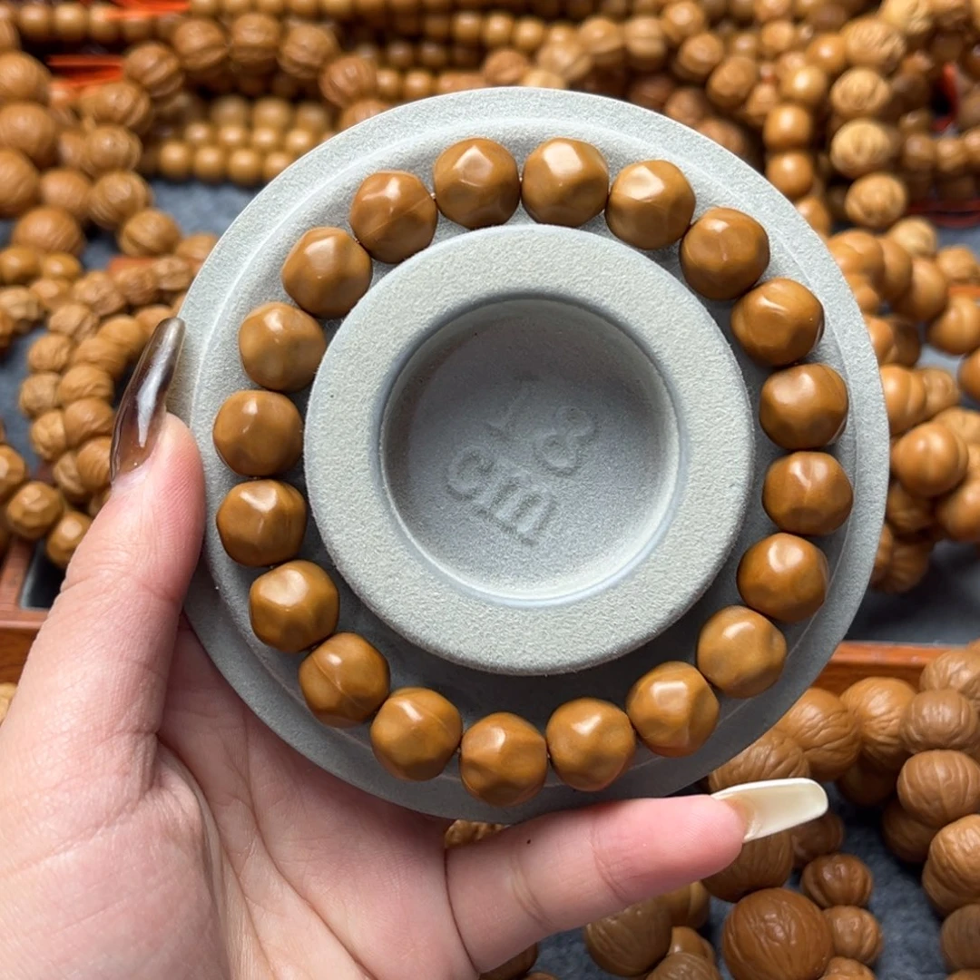 猴头核桃吊坠微瑕奶酪