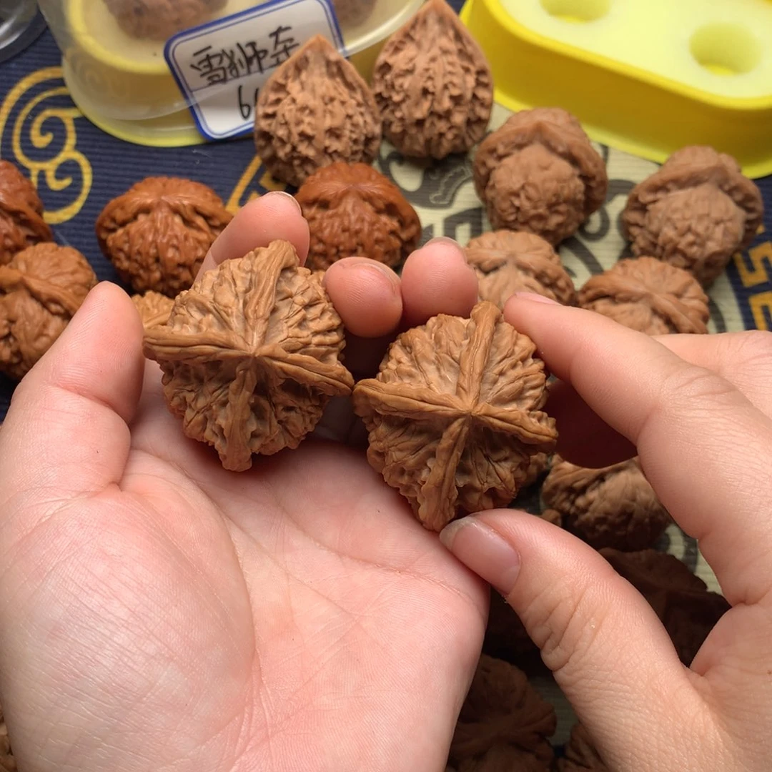 文玩核桃吊坠C****标四棱