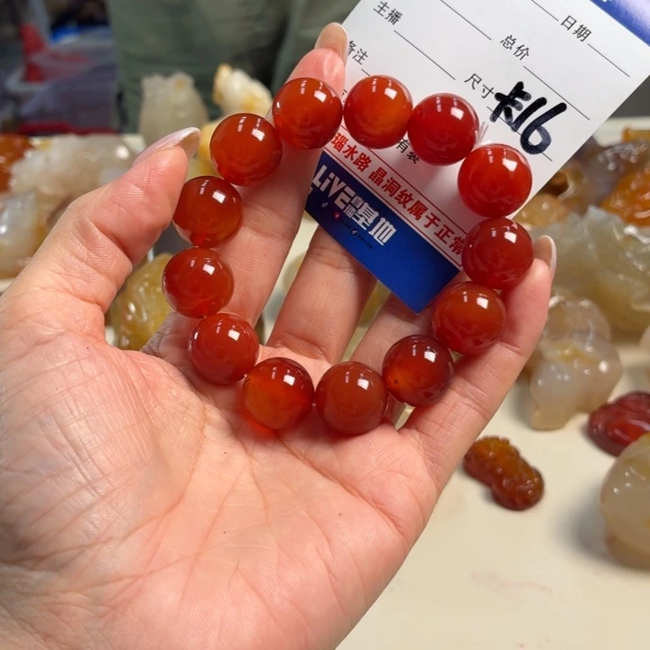 未镶嵌颈饰玛瑙/玉髓