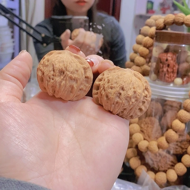 【闪购商品】文玩核桃把件43.5崔凯