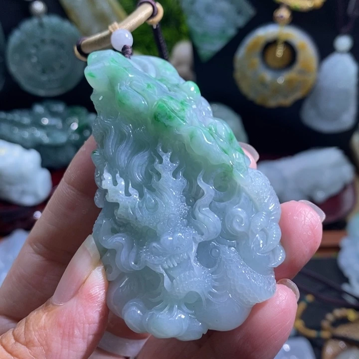 【闪购商品】颈饰未镶嵌翡翠龙牌