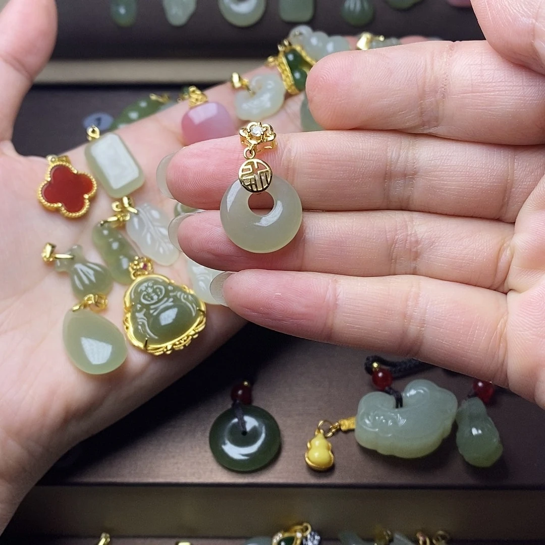 和田玉颈饰银S925镶嵌