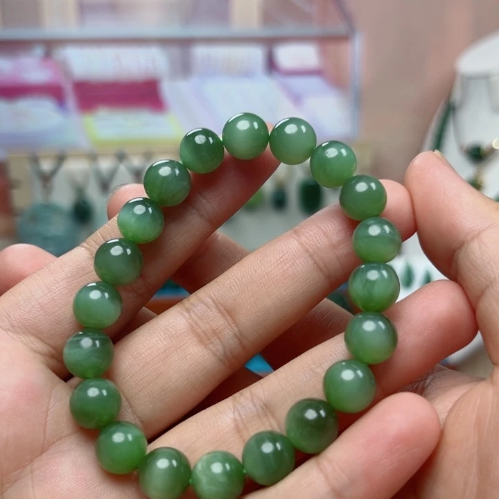 手串未镶嵌和田玉卡10