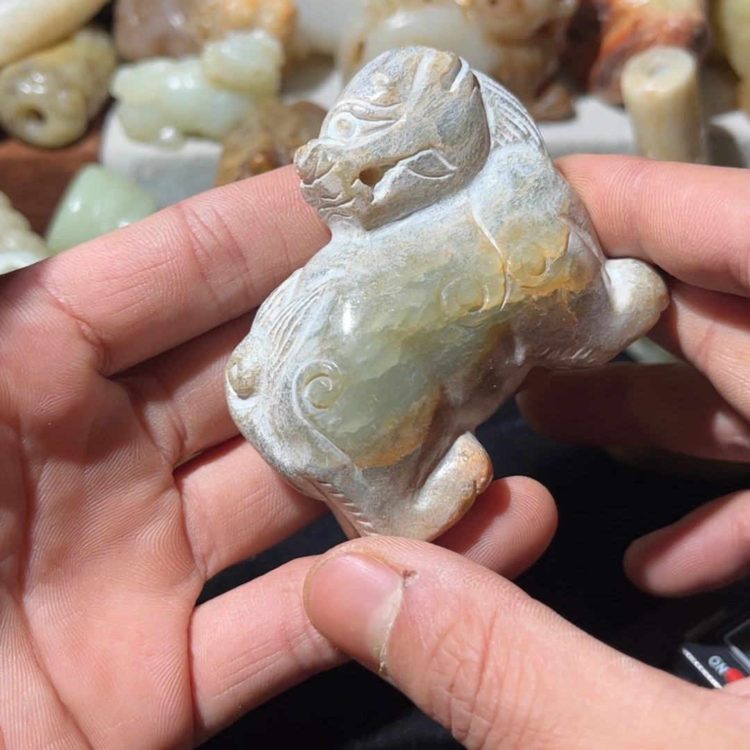 和田玉未镶嵌挂件