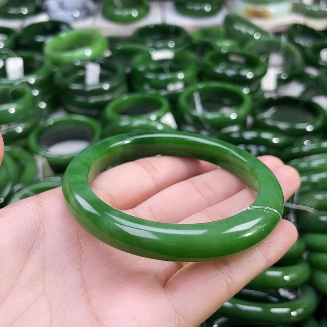 未镶嵌手镯和田玉（碧玉）