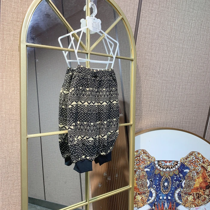 AH312    宝宝深灰色拼接休闲裤子  秋款