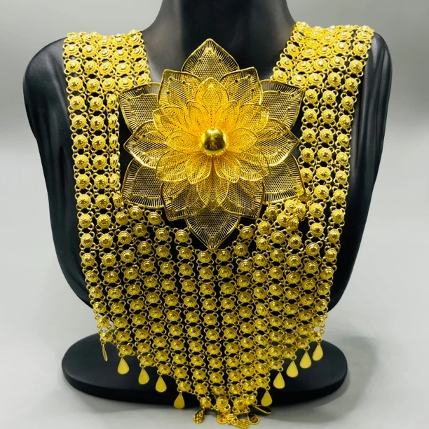 A播 133.13g足金999套链d