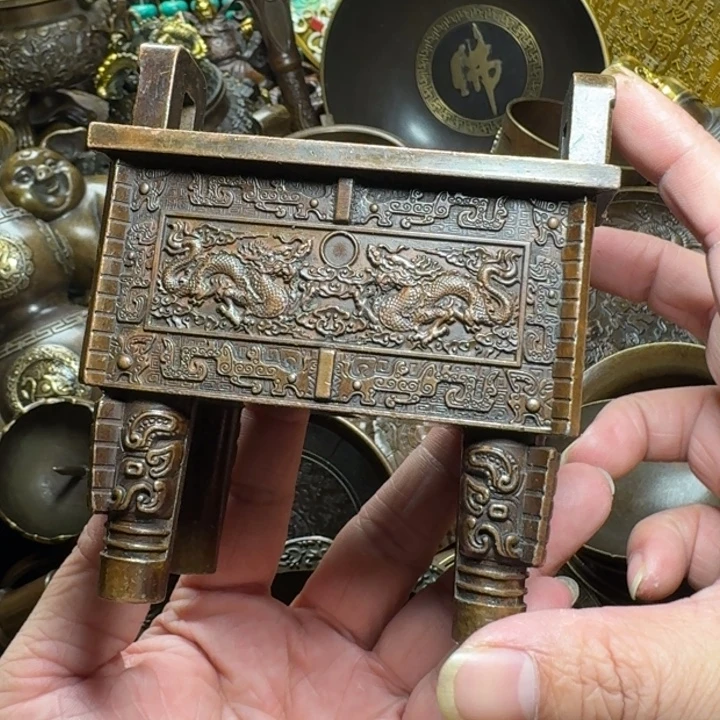 铜器摆件收收藏藏