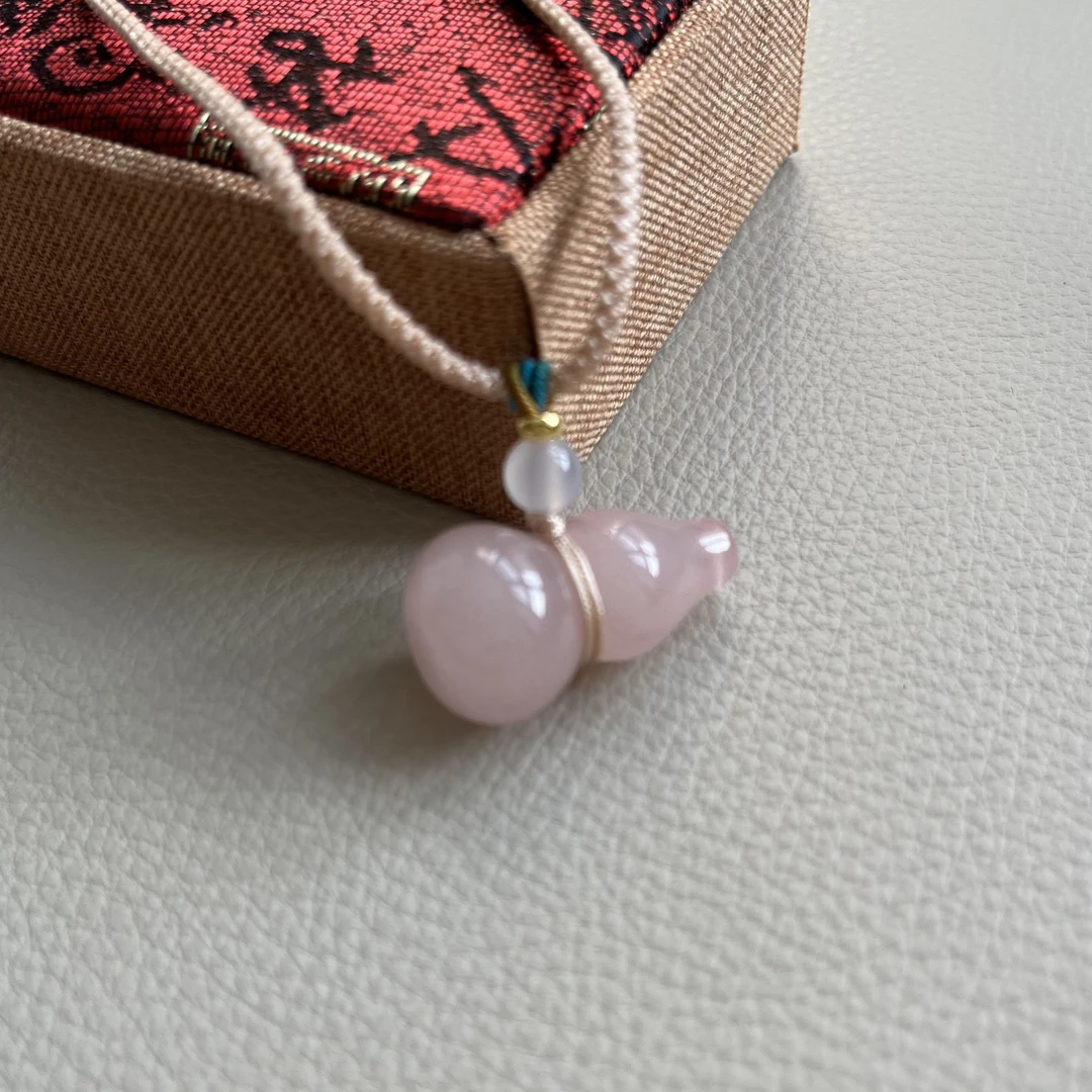 30mm金丝玉桃花酿葫芦福禄天然粉时尚古法吊坠挂坠