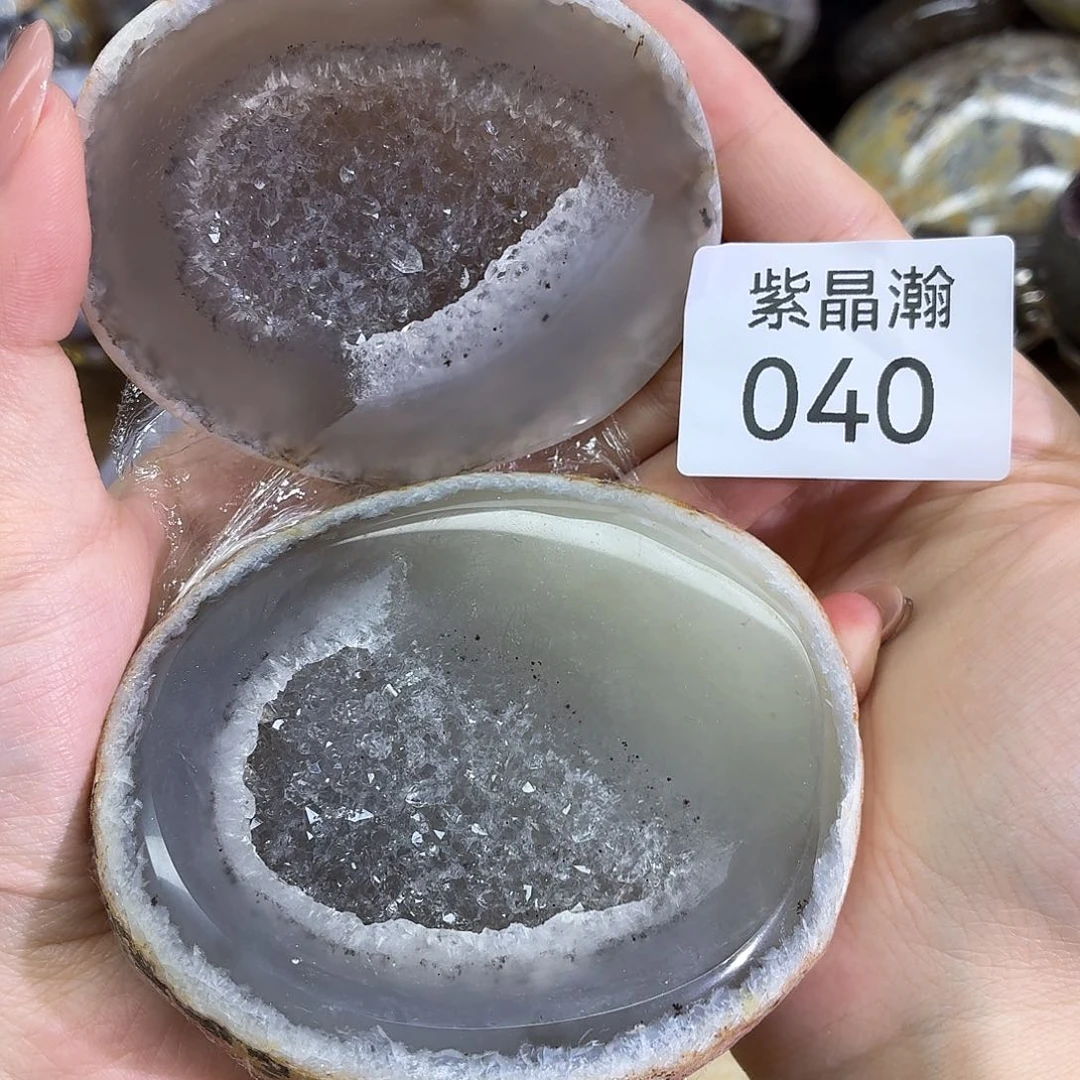 未镶嵌水晶大型摆件（非配饰）