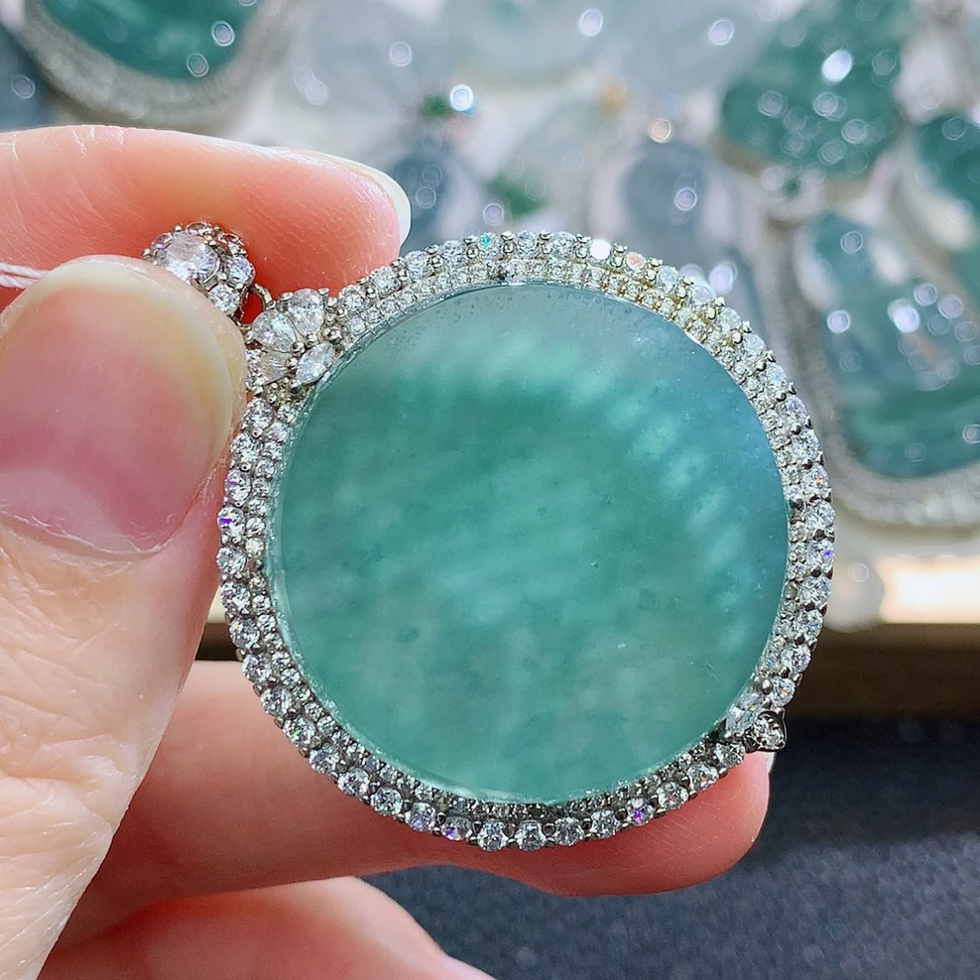 翡翠挂件银S925镶嵌翡翠