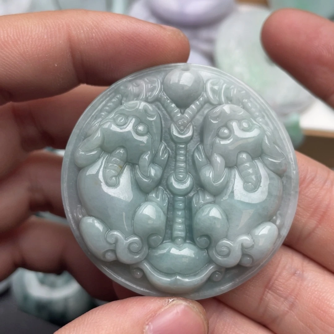 翡翠未镶嵌吊坠(不含链)