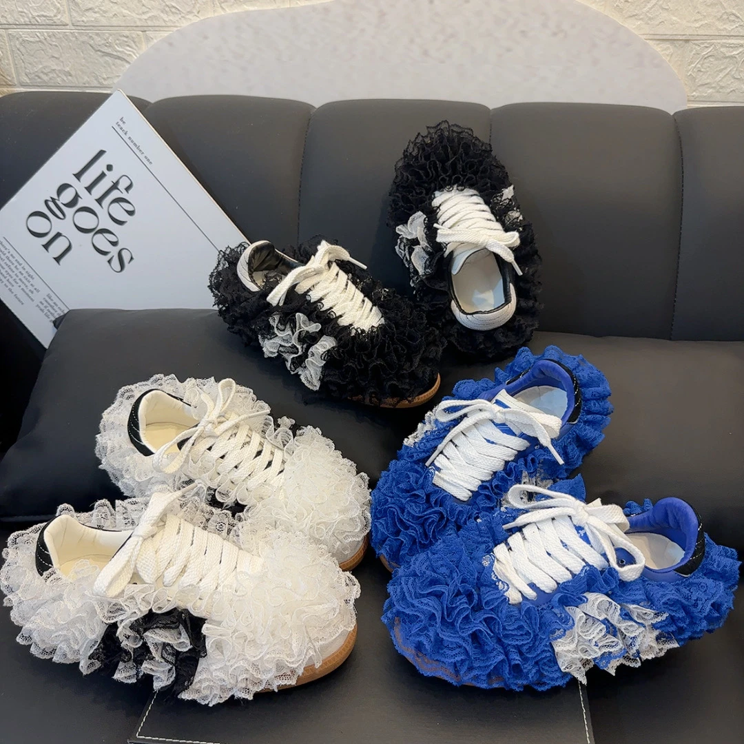 欧货重工芭蕾风德训鞋女2025秋新款蕾丝平底休闲鞋百搭防滑小白鞋