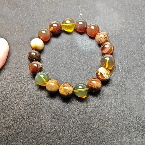 未镶嵌琥珀手串陌*多宝手串