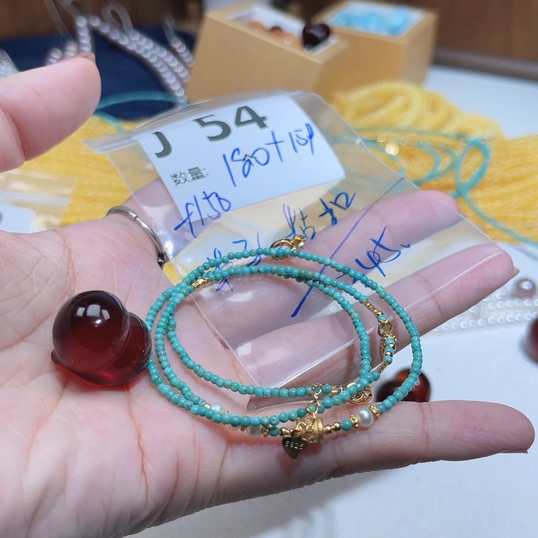 ****)南红玛瑙未镶嵌珠宝半成品J54。