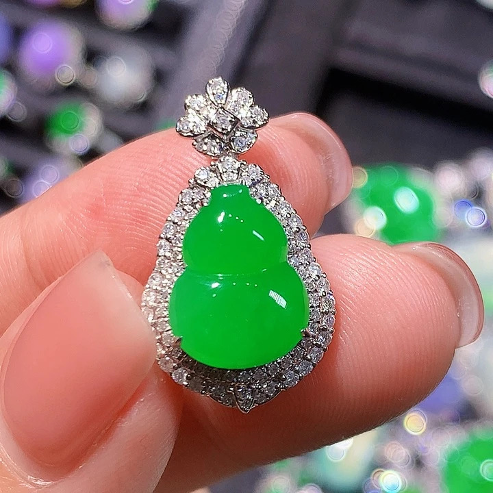 翡翠18K金镶嵌吊坠(不含链)