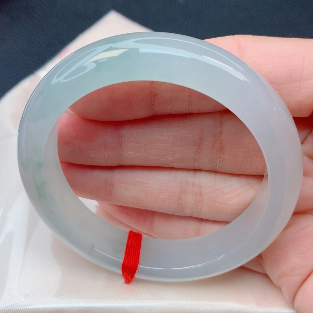 翡翠未镶嵌手镯52.5圈 冰种起光起胶飘绿花有棉