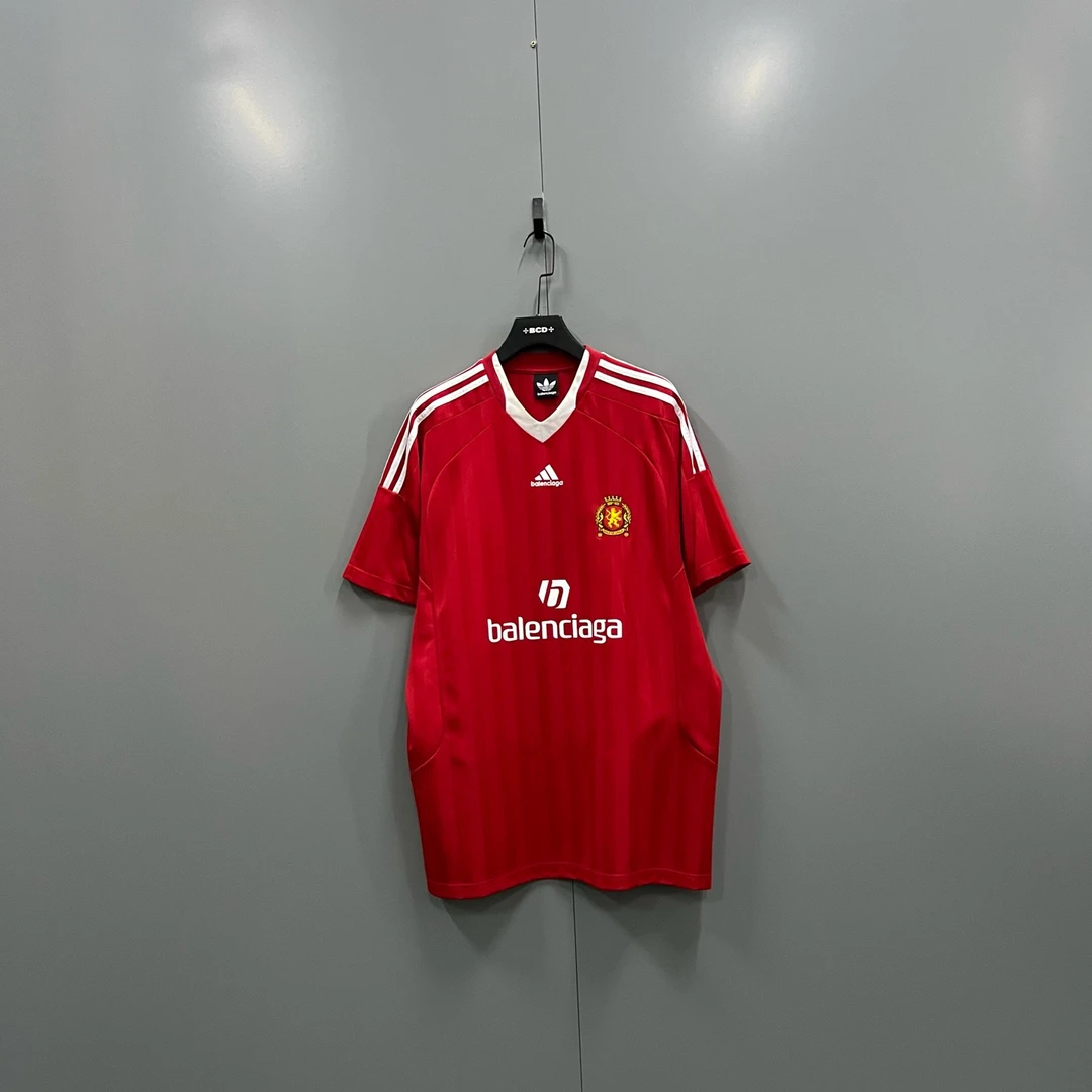 99新 Balenciaga/巴黎世家 （ll）019399 红色圆领球衣短袖 2码