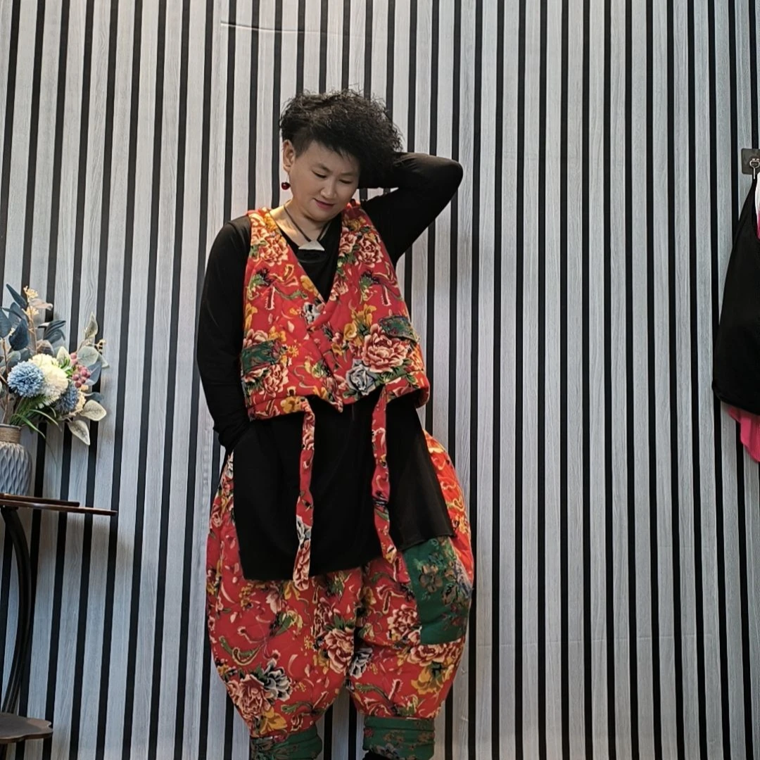 时尚水洗棉面料，柔软舒适，宽松大气时尚冬季保暖