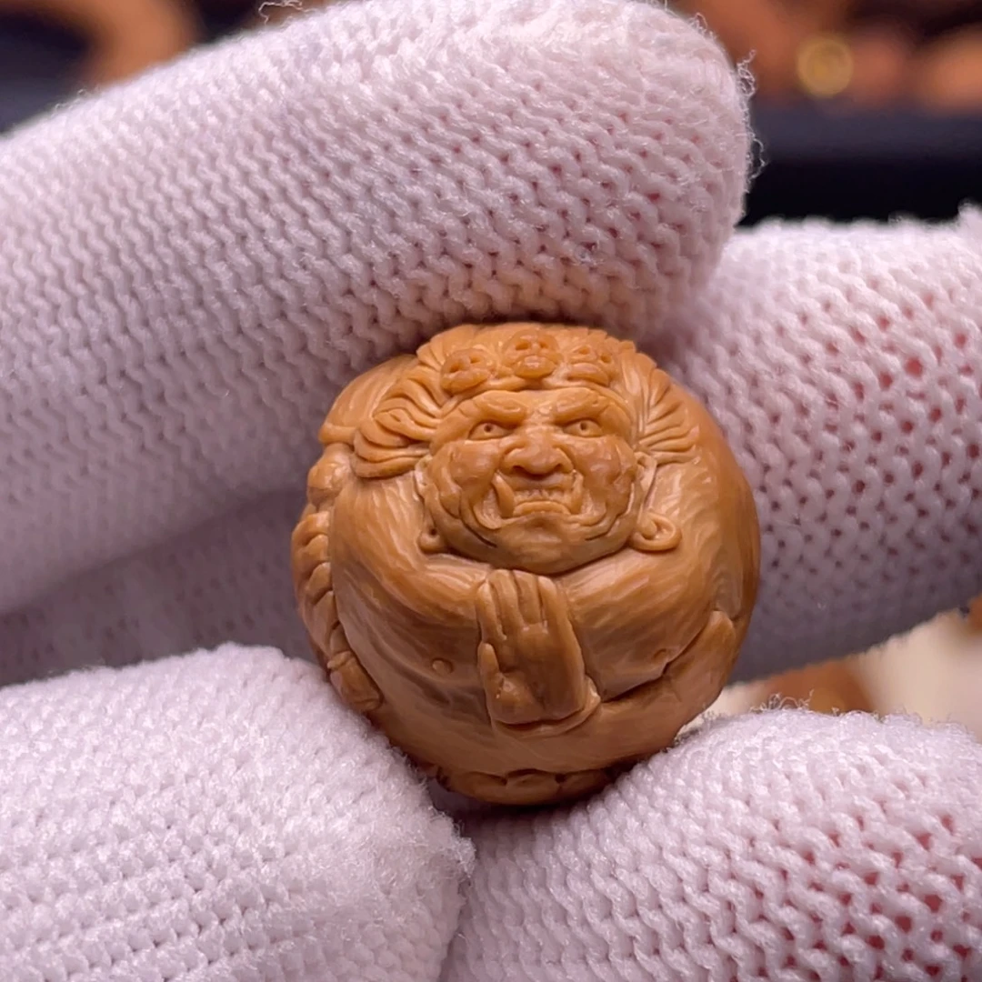 吊坠猴头核桃大黑天18左右