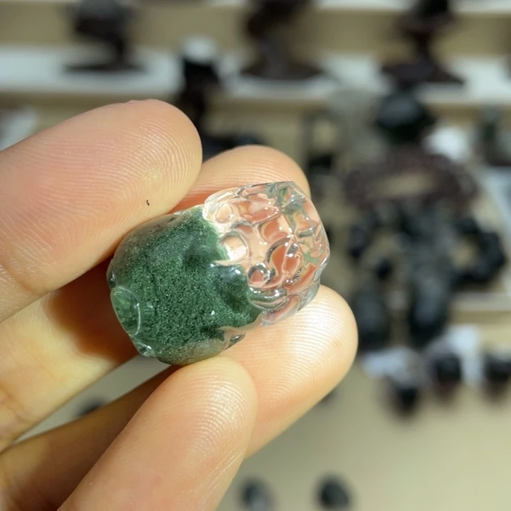 未镶嵌颈饰水晶巴西绿幽灵聚宝盆貔貅定制