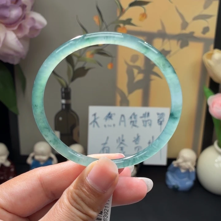 翡翠未镶嵌手镯冰飘花