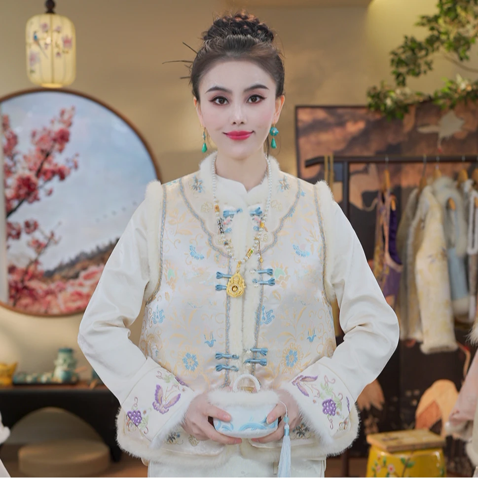 《冬日漫漫-马甲》1150显气质2025秋冬新款重工马甲背心