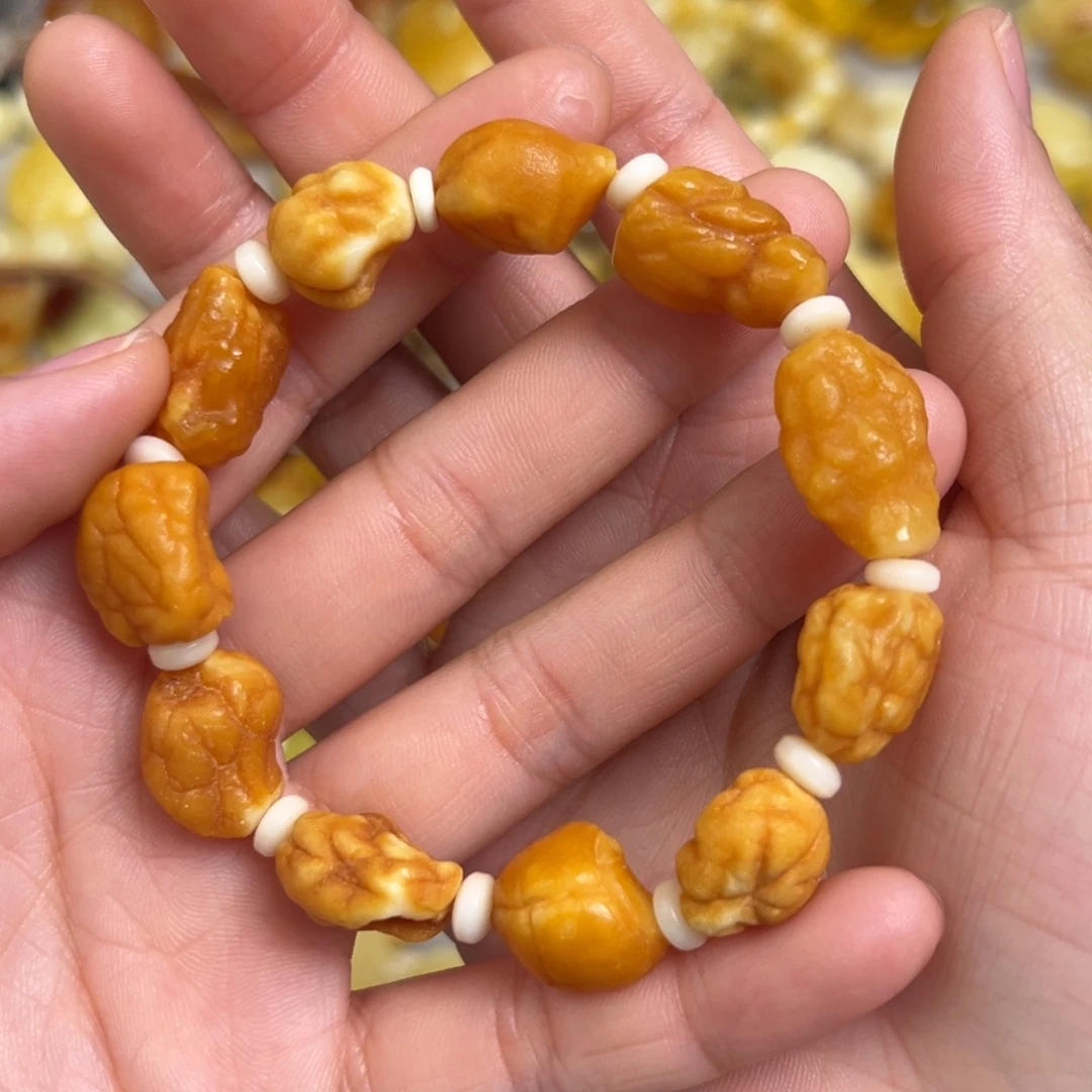 蜜蜡未镶嵌裸石蜜蜡