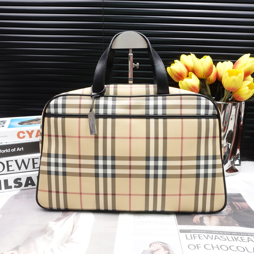 95新 BURBERRY/博柏利 单肩包/T10221492