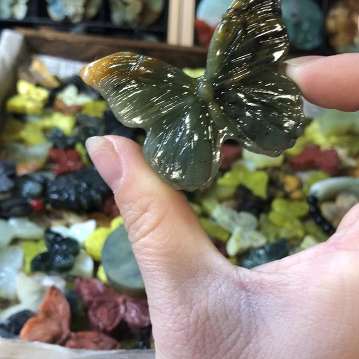 岫玉未镶嵌岫玉挂件