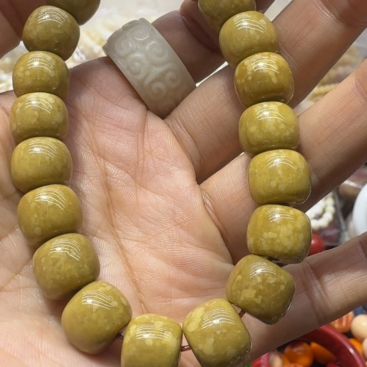 大果紫檀（缅甸花梨）1.2老行金姑娘