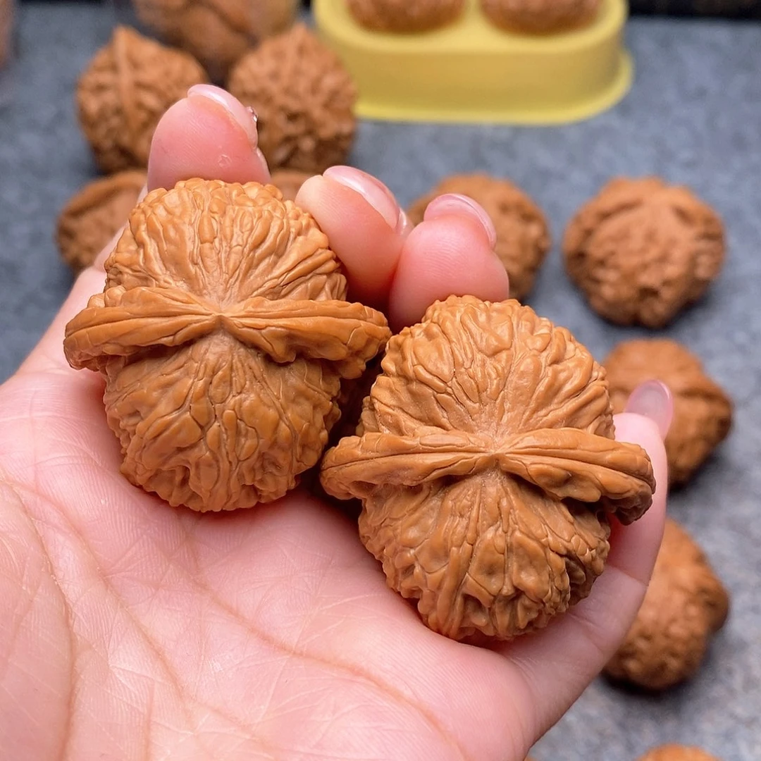 文玩核桃把件精品球白40全品