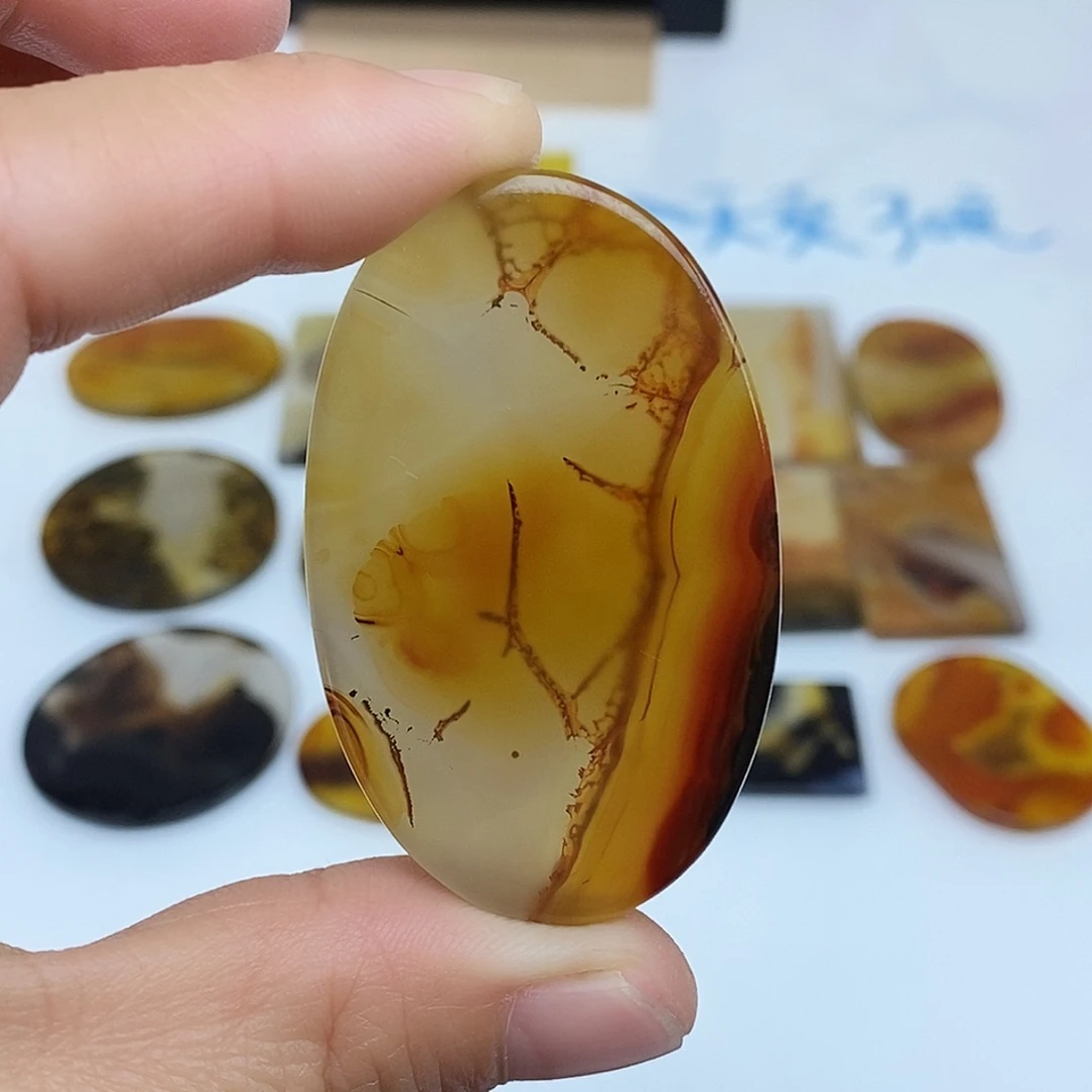 玛瑙/玉髓未镶嵌珠宝半成品