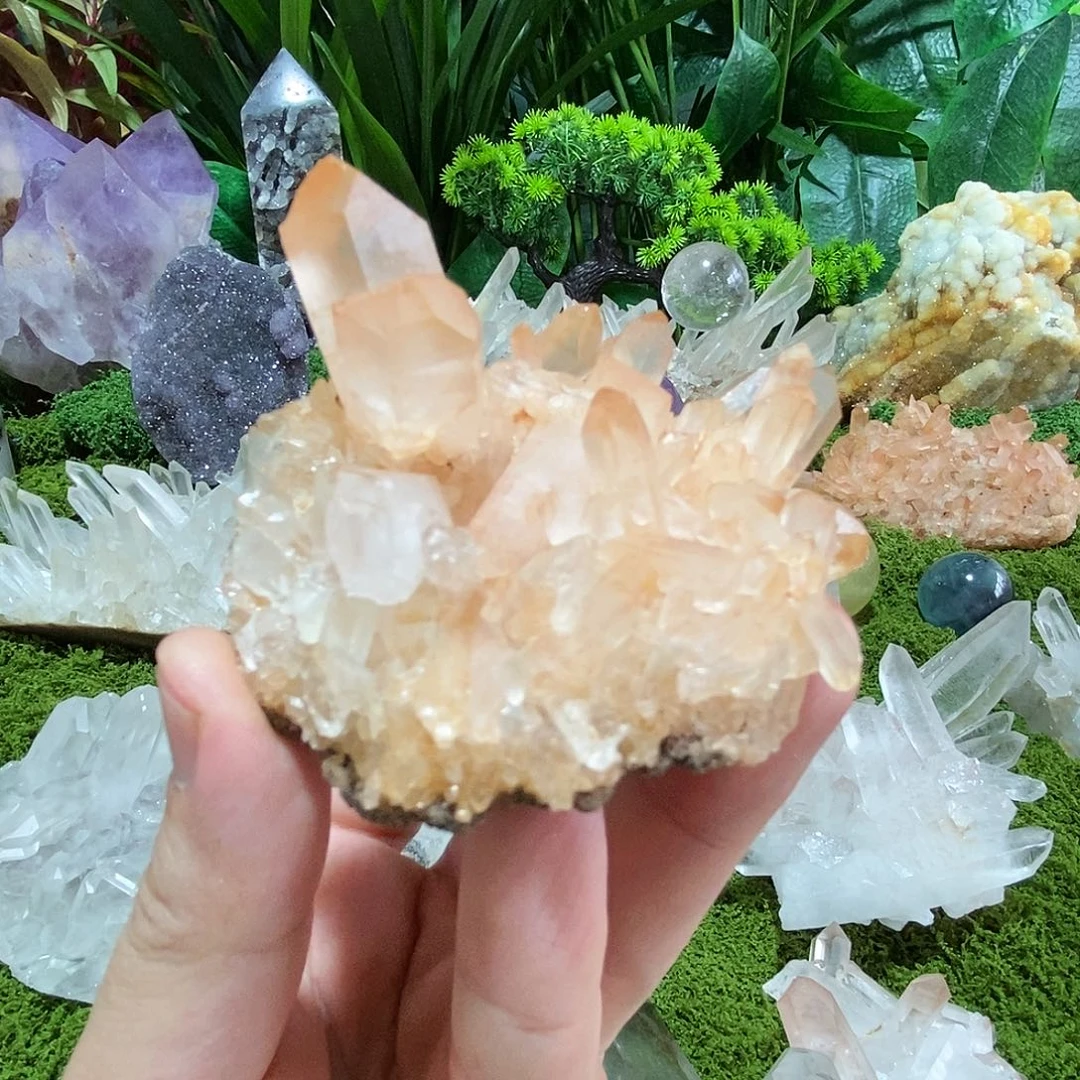 未镶嵌珠宝半成品水晶
