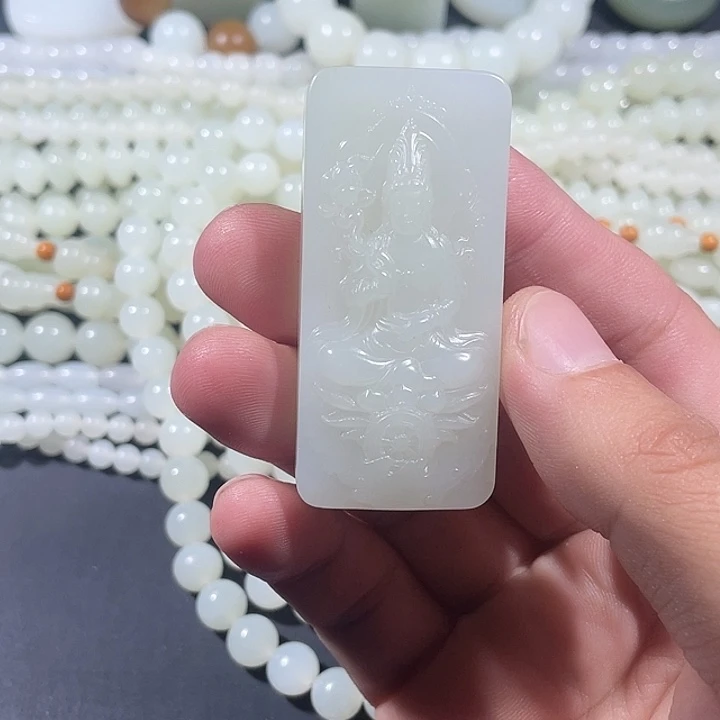 瑞****吊坠(不含链)未镶嵌和田玉观音