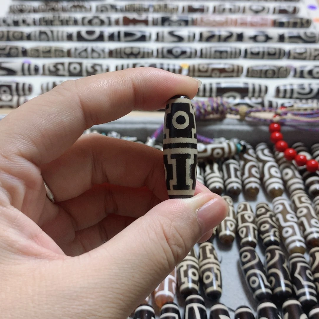 未镶嵌颈饰玛瑙/玉髓