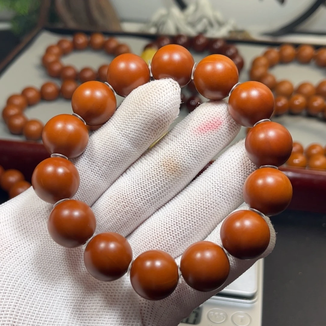呼***哟手串橄榄核1.65+树王全品铁核 微瑕