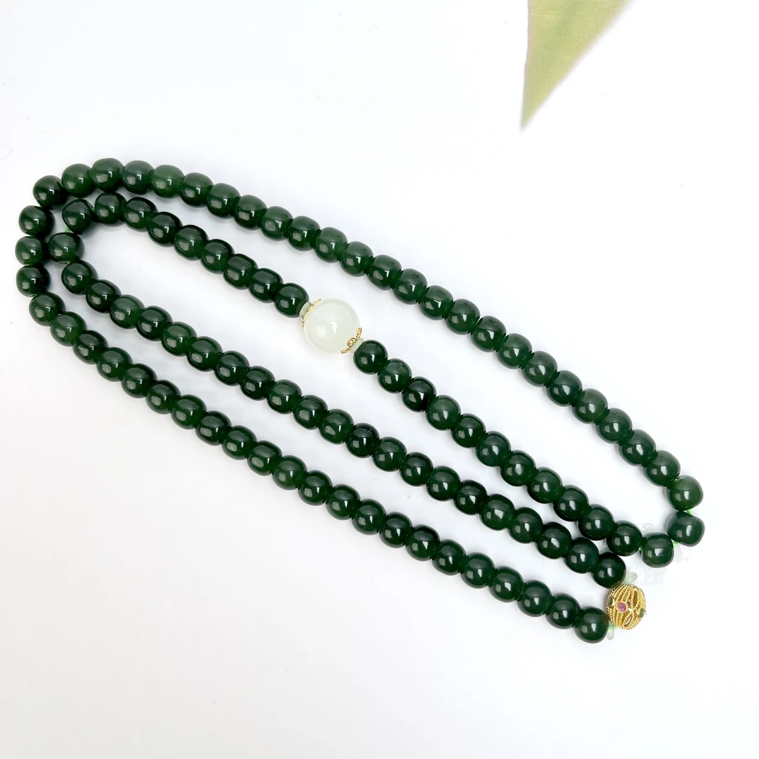 菲菲珠宝好*18K碧玉老型约5*6mm项链