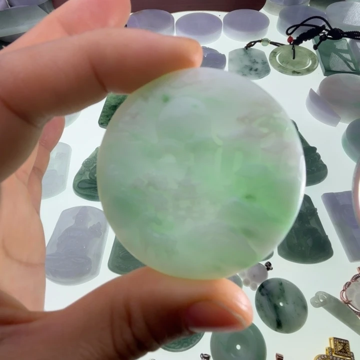 翡翠吊坠(不含链)未镶嵌