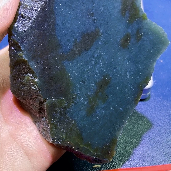 未镶嵌和田玉（糖玉）珠宝半成品