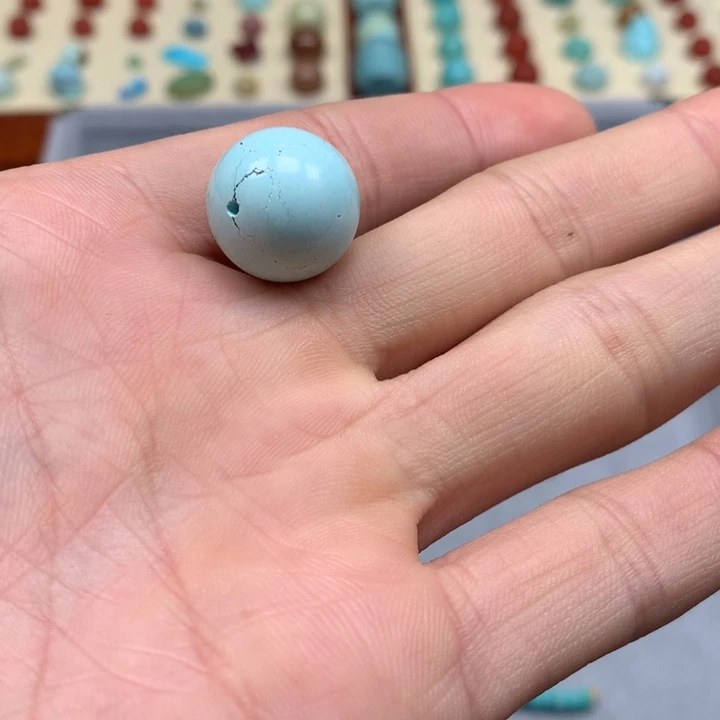 绿松石配饰未镶嵌